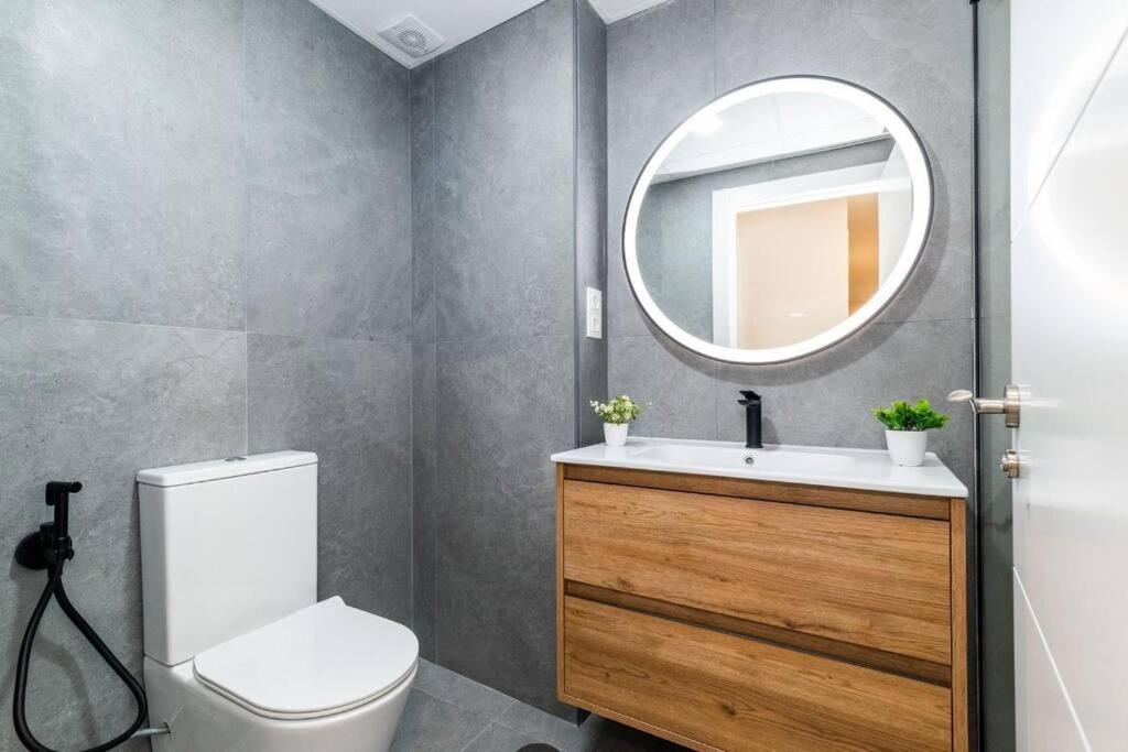 Modern Apartment Close To The City Center And Alhambra 그라나다 외부 사진
